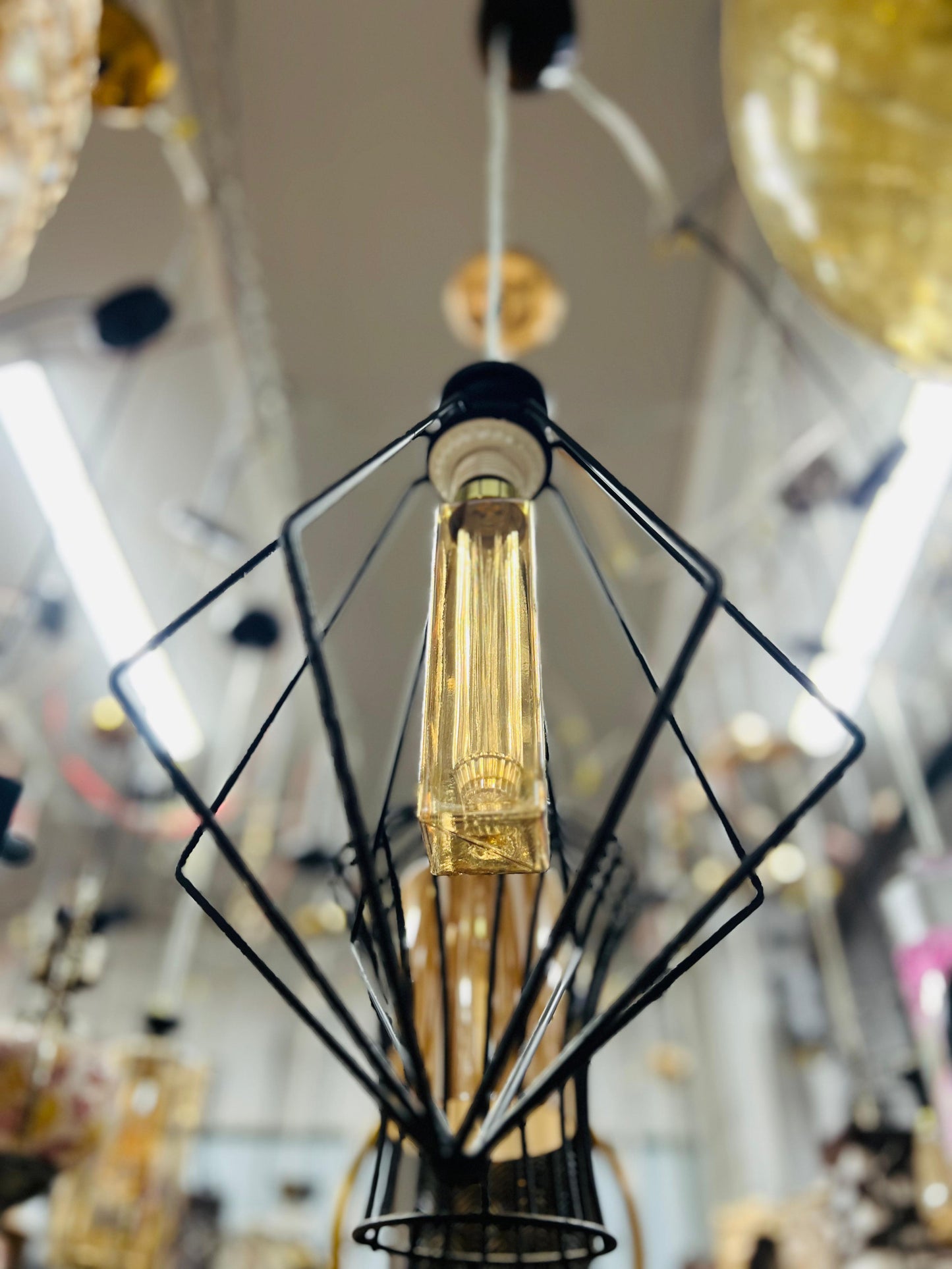 Geometric Cage Pendant Light