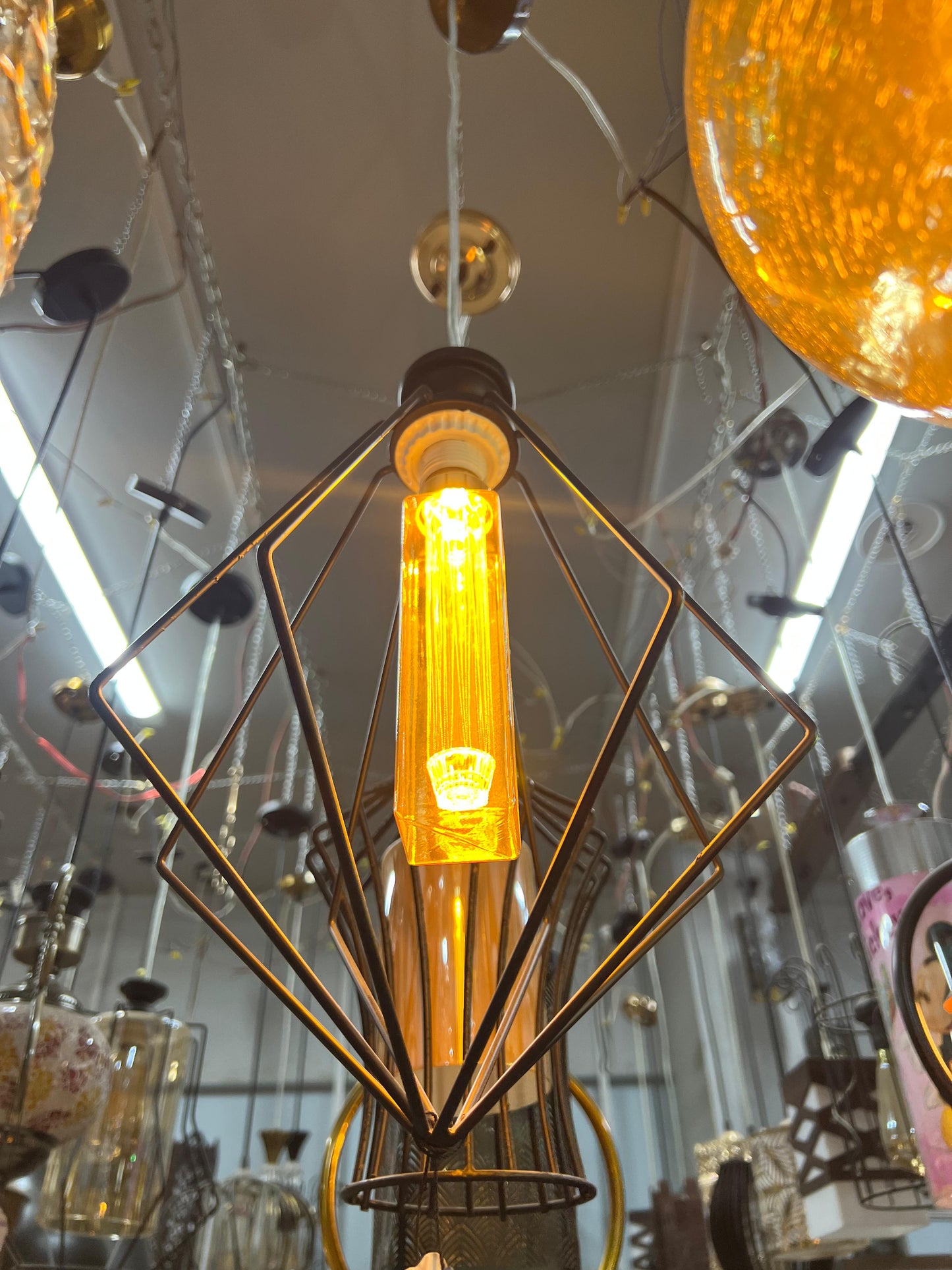 Geometric Cage Pendant Light