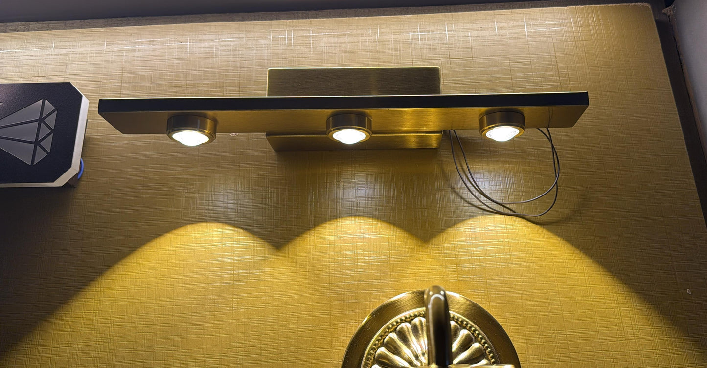 3 Heads Vanity Light