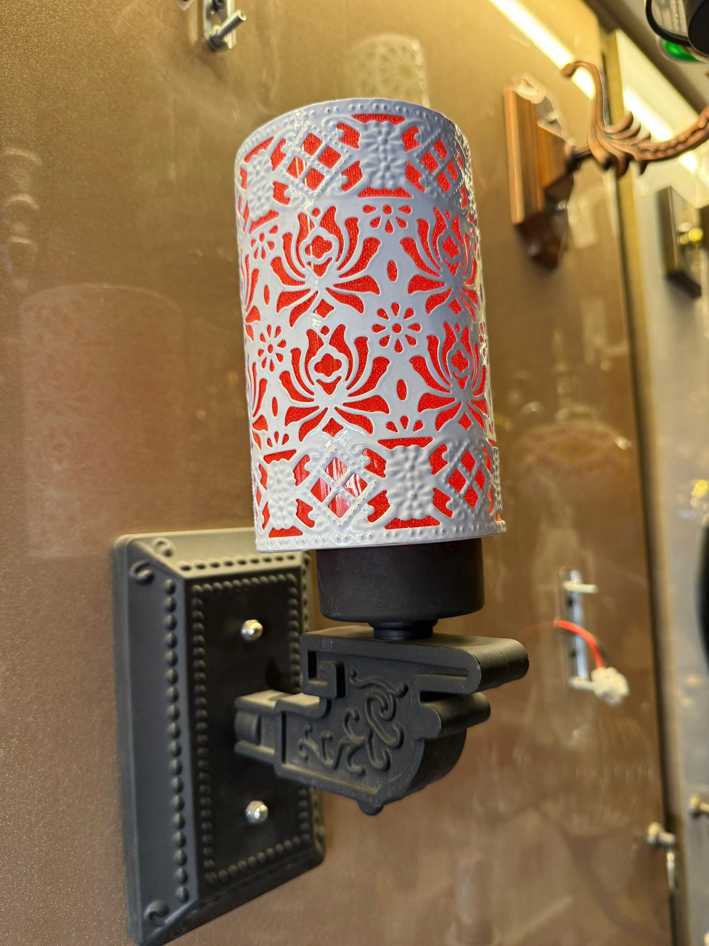 Lotus Metal Wall lamp