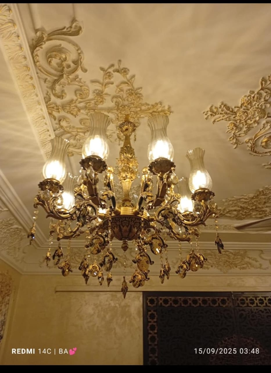 8 Arms Royal Glass Chandelier
