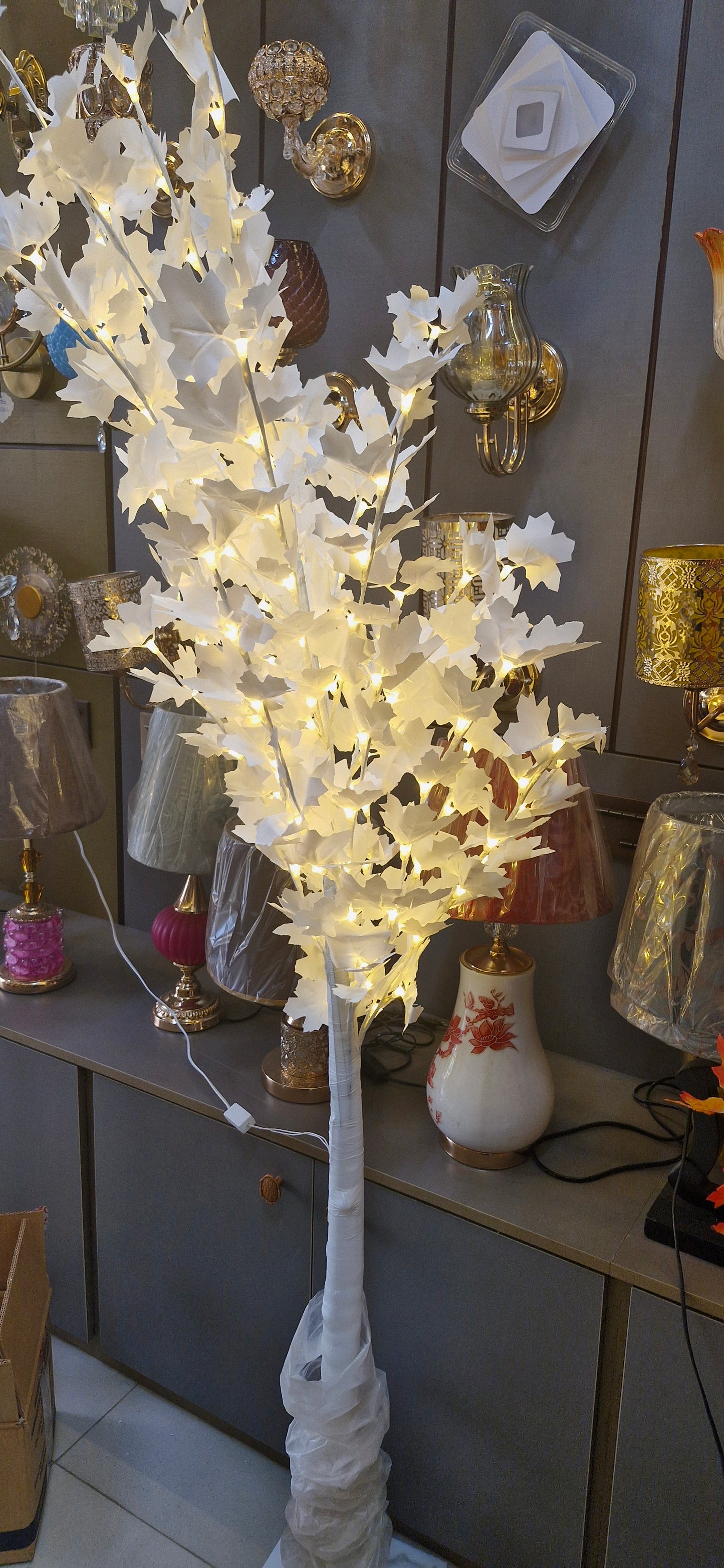 Floral LED Lamp