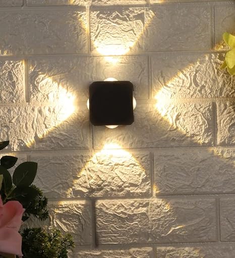 Outdoor Wall Light