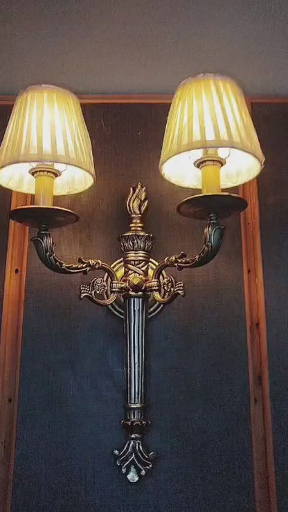 Royal Diecast Wall Lamp