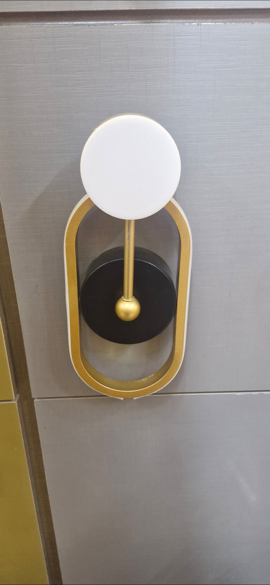 PD Wall Light