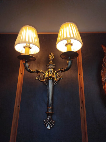 Royal Diecast Wall Lamp