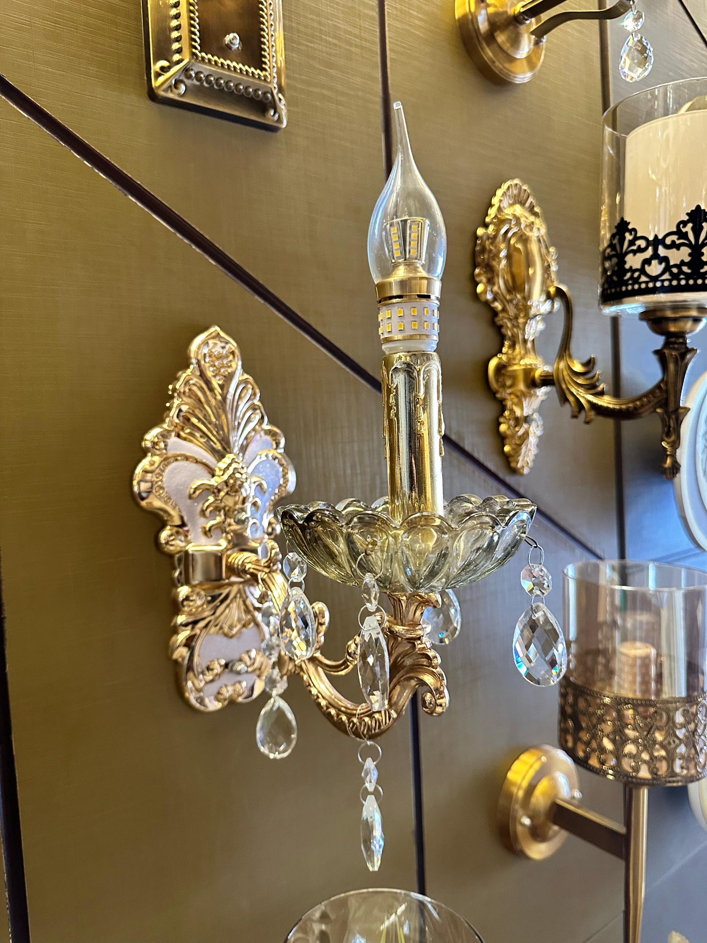 Royal Crystal Wall Sconce