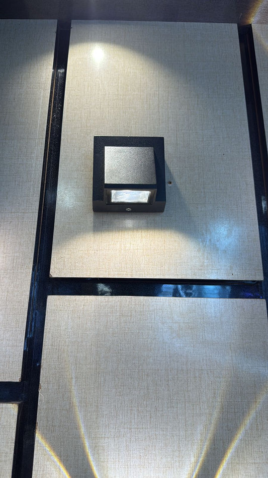 Aluminium Outdoor Light