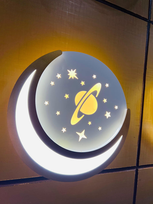 Crescent Aluminum LED Wall Lamp