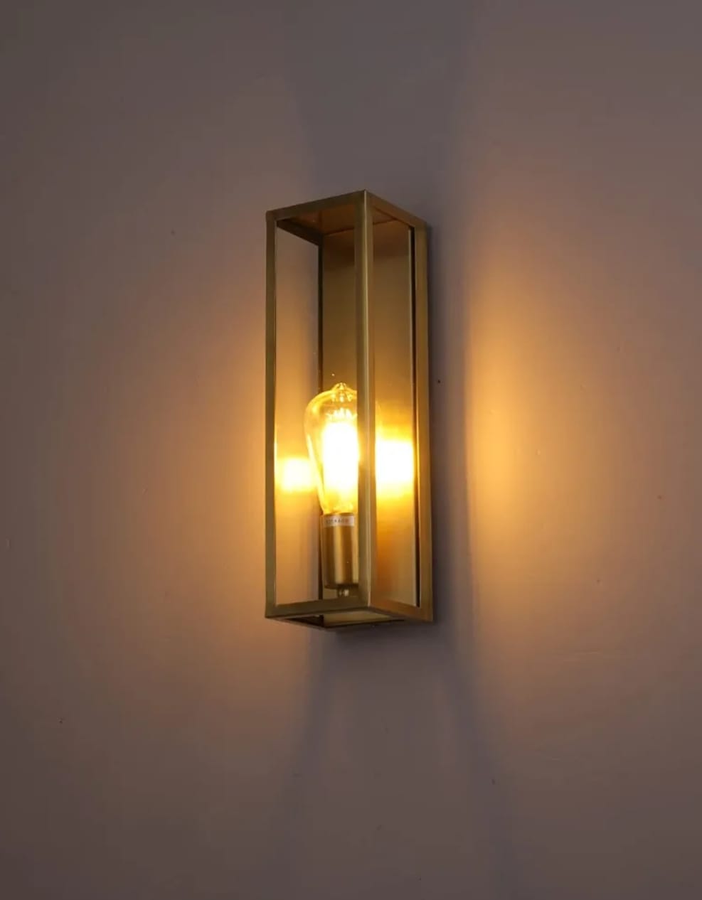 Royal Glow Frame Light